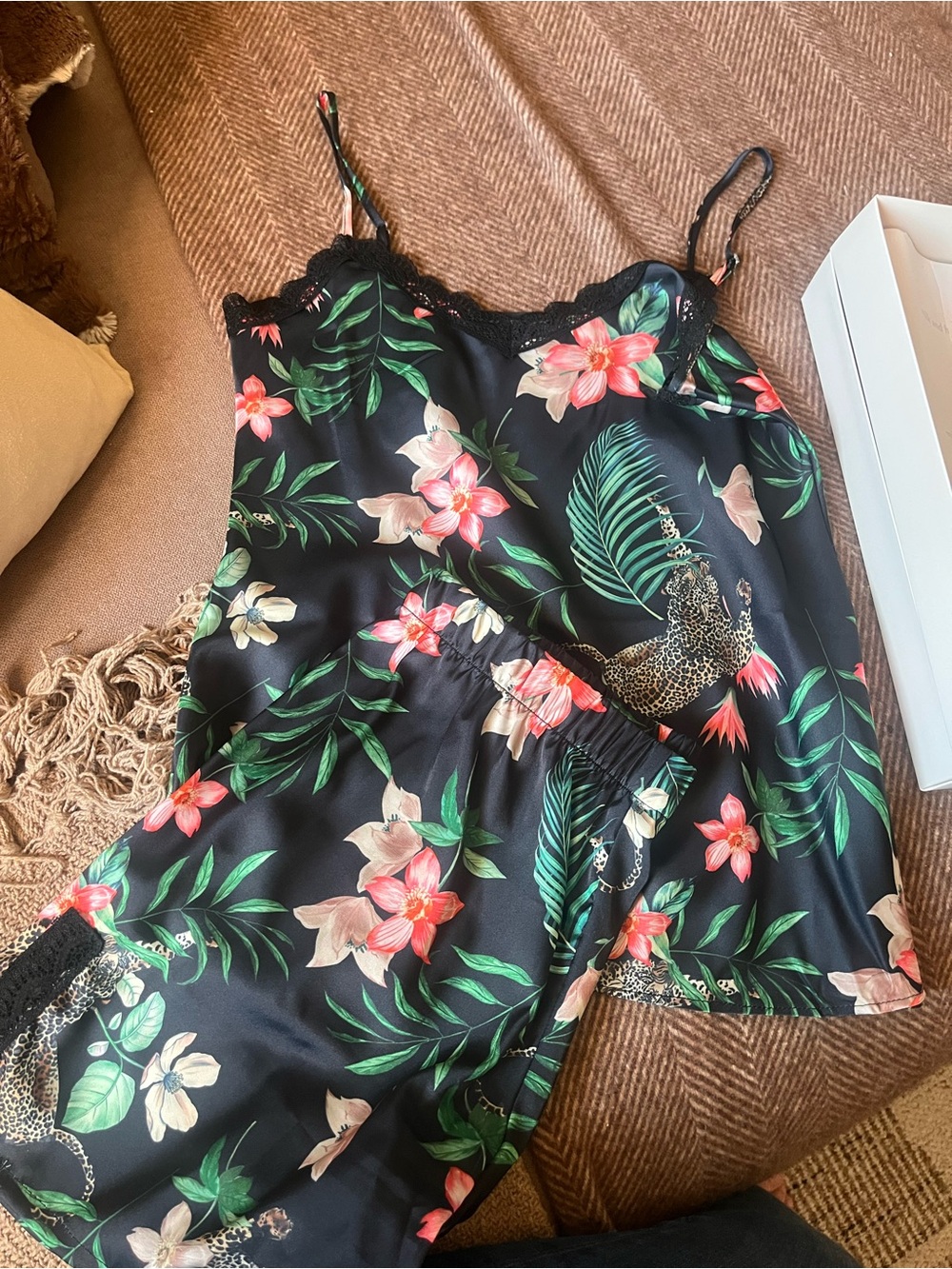 Floral Black Satin Camisole & Shorts Sleep Set Italy NwOT